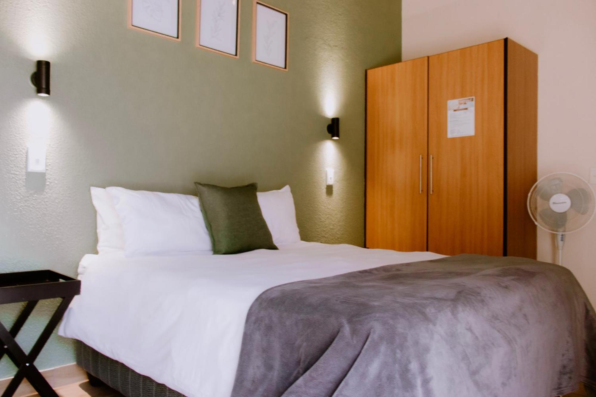 Desert Dreams Bed And Breakfast Cc Walvis Bay Exterior photo